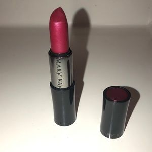 Hibiscus, Mary Kay lipstick